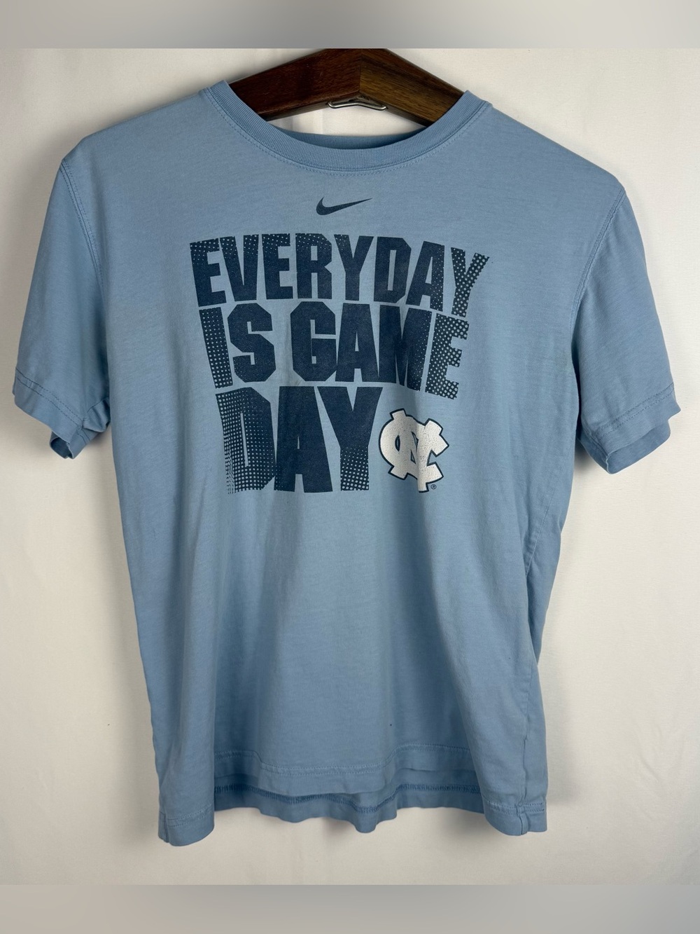 T-shirt with sports slogan